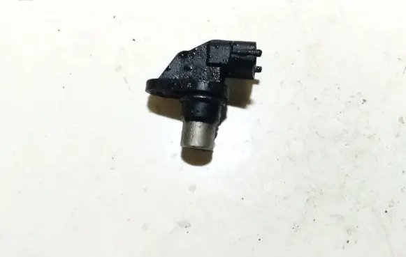 Volvo V70 Camshaft position sensor 0232103033 8631533
