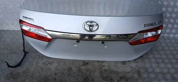 Toyota Corolla E160 E170 Tailgate/trunk/boot lid