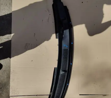 Citroen C1 Wiper trim 00008251Y9