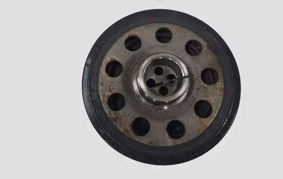 BMW 1 E81 E87 Crankshaft pulley