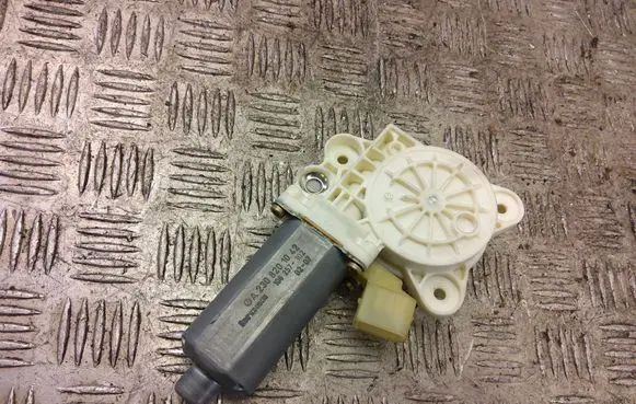 Mercedes-Benz CL C215 Front door window regulator motor A2308201042