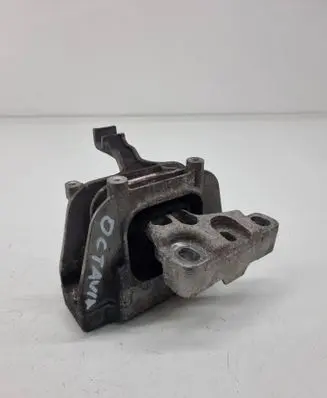 Skoda Octavia Mk3 (5E) Engine mount bracket 5Q0199262BH