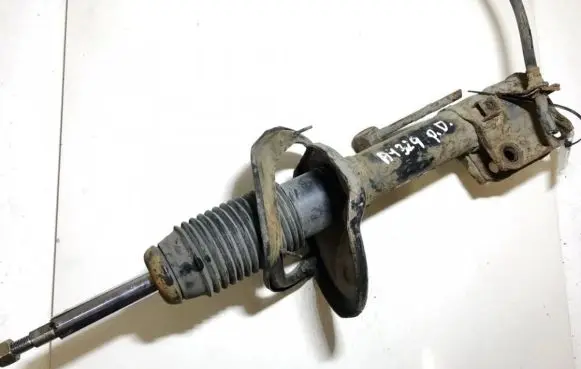 Hyundai Tucson JM Front shock absorber/damper 546612e500 54661-2e500