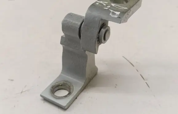Volkswagen Taigo Front door upper hinge 