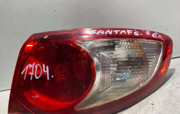 Hyundai Santa Fe Rear/tail lights 924022B000
