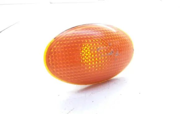 Ford Mondeo MK I Front fender indicator light 01959