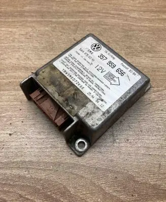 Volkswagen PASSAT B4 Airbag control unit/module 357959656 5WK4075