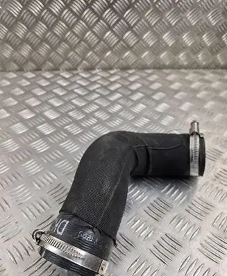 Audi Q5 SQ5 Intercooler hose/pipe 8R0145737