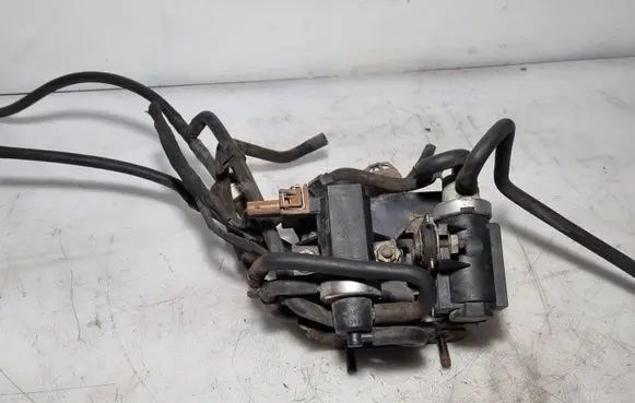 Volkswagen II LT Turbo solenoid valve 1H0906627