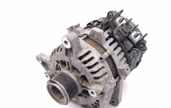 KIA Sportage Generator/alternator 363002M410