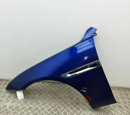 Jaguar XE Fender GX7316006AD