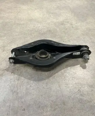BMW 4 G22 G23 G24 G26 Rear upper control arm/wishbone 6886448