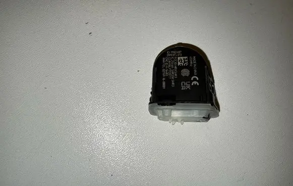 Subaru Crosstrek III Tire pressure sensor 28103FL013