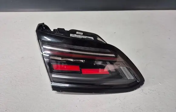 Volkswagen Arteon Rear/tail lights 3G8945307AJ