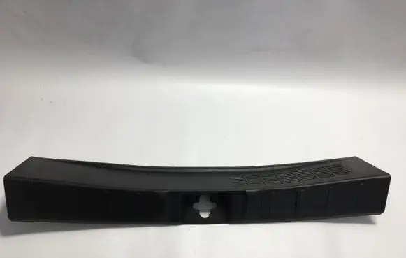 Mitsubishi Outlander Trunk/boot sill cover protection 