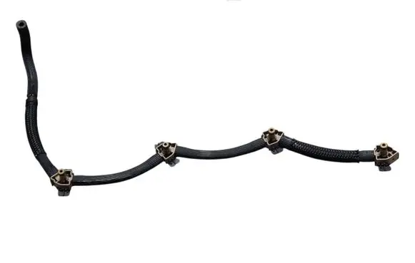Volkswagen PASSAT B6 Fuel return line/hose TL52605