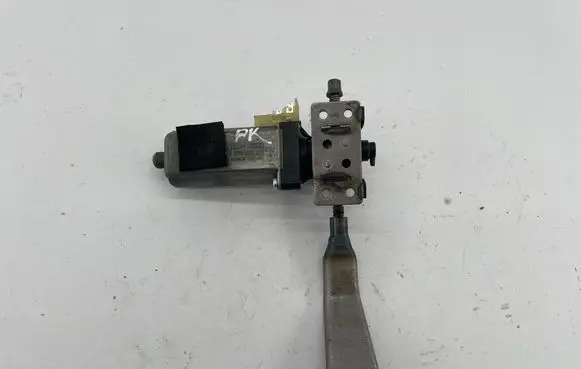 Audi A8 S8 D3 4E Seat adjustment motor 0390203218