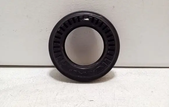 Skoda Octavia Mk3 (5E) Front upper strut mount 5Q0412249E