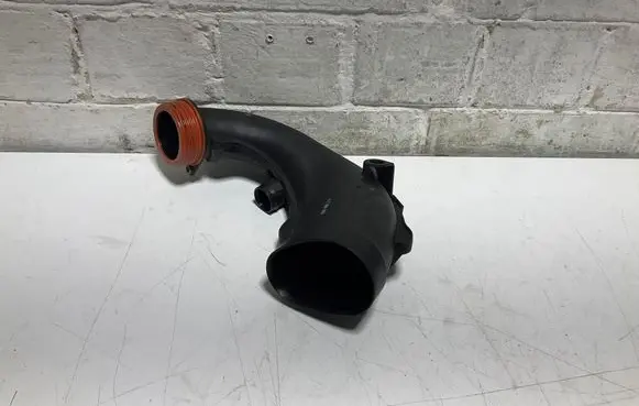 BMW 6 F06 Gran coupe Air intake duct part 7577452 70329326 10991210