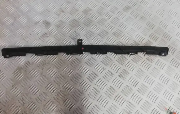 Citroen DS3 Front bumper mounting bracket 9814726077
