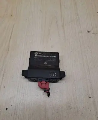 Volkswagen Touran I Gateway control module 1K0907530 1K0907530F 1K0907951
