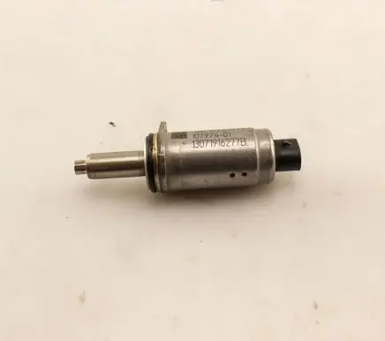 Audi A4 S4 B8 8K Camshaft vanos timing valve 06E103697H