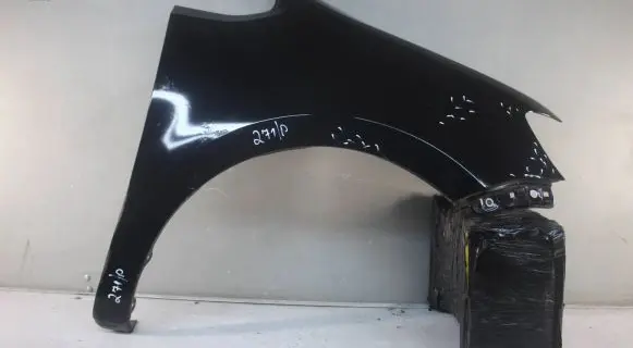 Volkswagen Sharan Fender mounting bracket