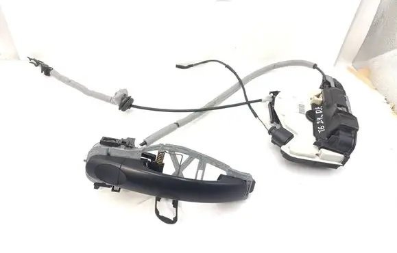 Volkswagen Transporter - Caravelle T6 Front door lock 7L1837016F