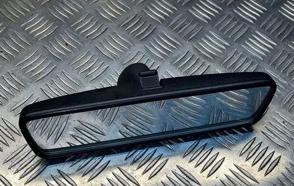 Volkswagen Golf IV Rear view mirror (interior) 0110093