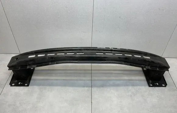 Skoda Octavia Mk3 (5E) Front bumper cross member