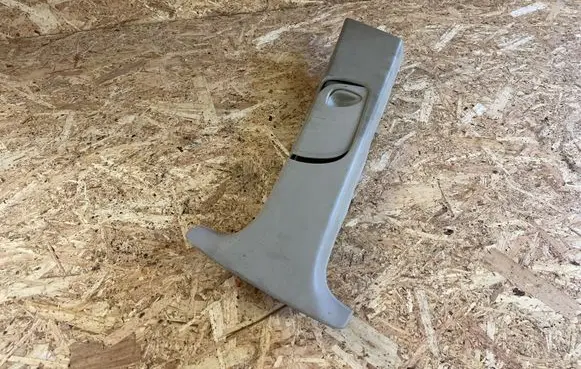 Opel Zafira A (B) pillar trim (top) 90579815