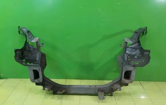 Peugeot 4007 Radiator support slam panel 