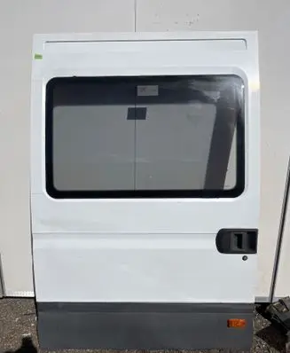 Iveco Daily 4th gen Side sliding door 