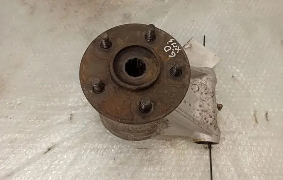 Jaguar XJS Rear wheel hub CBC1740C