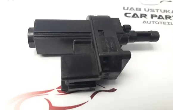 Clutch pedal sensor