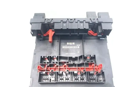 Volkswagen PASSAT B6 Comfort/convenience module 3C0937049J 28027755