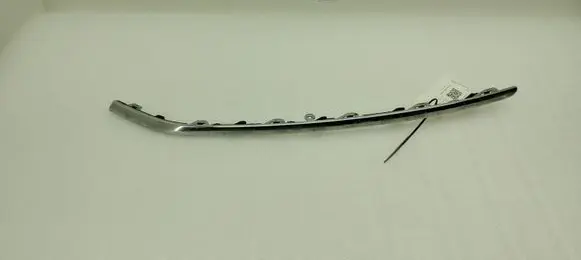 Volkswagen PASSAT B7 Front bumper splitter molding 3AA853763