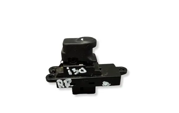 Hyundai i30 Electric window control switch 