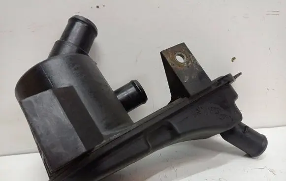 Ford Connect Breather/breather pipe/hose 6G9Q6A785
