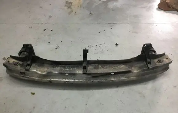 Audi A4 S4 B6 8E 8H Front bumper cross member