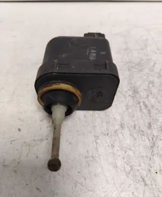 Audi A4 S4 B5 8D Headlight level adjustment motor PA66GF30