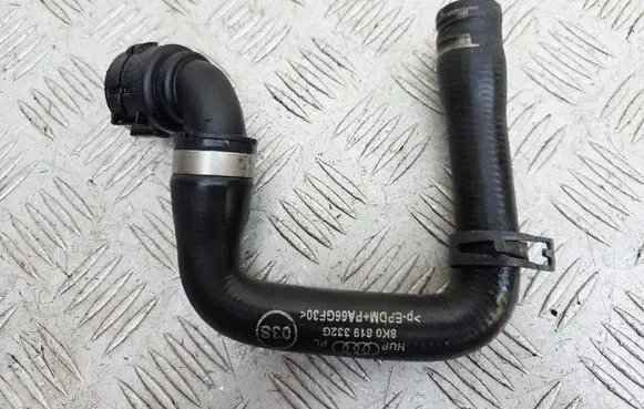 Engine coolant pipe/hose