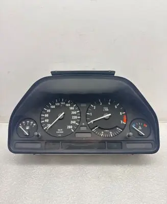 BMW 5 E34 Speedometer (instrument cluster) 8351580 993558135