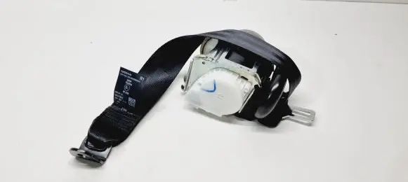 Nissan Qashqai J12 Rear seatbelt 888846UA0A