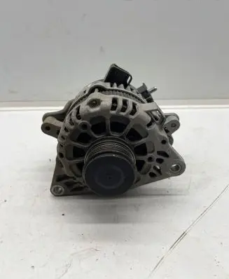 KIA Optima Generator/alternator 373002A910 135V130A 8400438