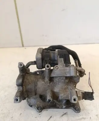 Mercedes-Benz A W169 EGR valve 109315 00005320C8 AC8172710154
