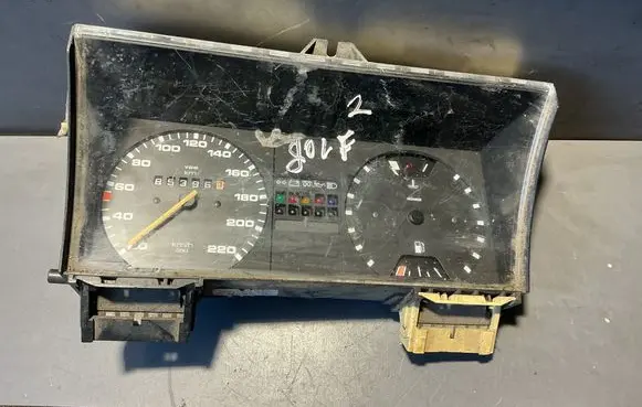 Volkswagen Golf II Speedometer (instrument cluster) 191919033
