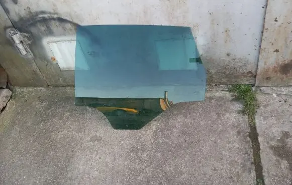 Seat Altea XL Rear door window glass 43R004524 DOT2111491AS3