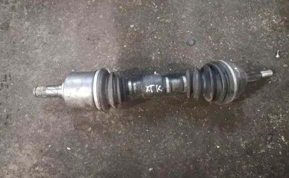 Nissan X-Trail T31 Front driveshaft