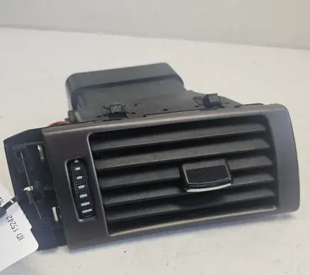 Audi A6 S6 C5 4B Dashboard side air vent grill/cover trim 4B1820902